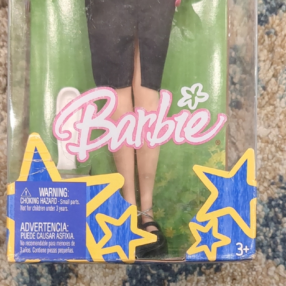 Graduation Barbie NIB Collectable - Picture 2 of 6